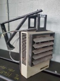 Electric Heater with Mounting Bracket