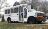 2004 Chevrolet 14 Passenger Day Care Bus