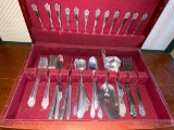Rogers 1847 Precious Deluxe Silver Plate Cutlery Serving Set with Wooden Box