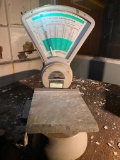 Pitney Bowes Postage Scale