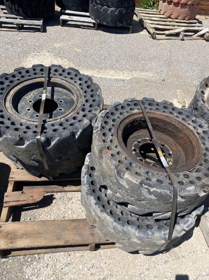 Set of (4) Solid 8 Lug SkIdloader Wheels