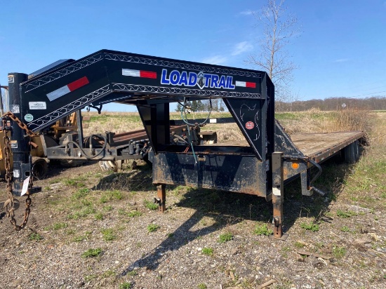 Load Trail Co 24+6 ft Gooseneck Equipment Trailer