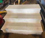 Freestanding Steps