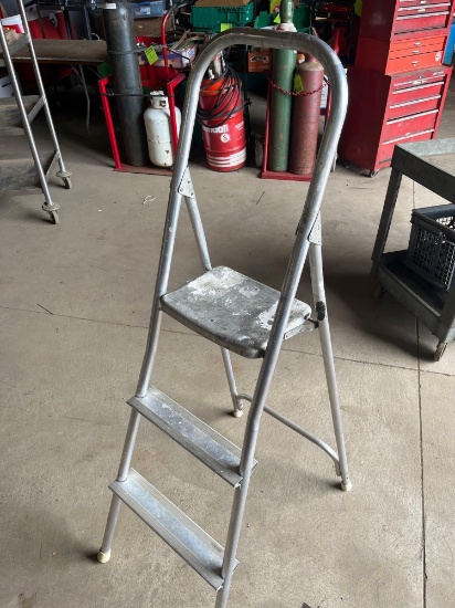 Step Ladder