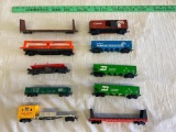 Lot of (10) HO Model Railroad Cars