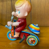 Vintage Tin and Celluloid Wind Up toy