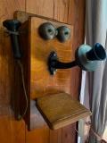 Vintage Wall Hand Crank Telephone