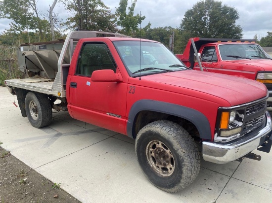 2000 Chevrolet K3500 4x4 Salt/Work Truck