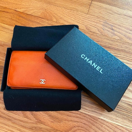 Authentic Leather Vintage Chanel Wallet
