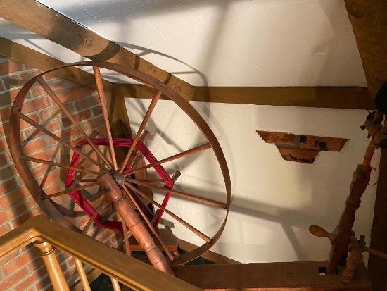 Walking Wheel Spinning Wheel, Buyers Guide & Manual and Historic Information