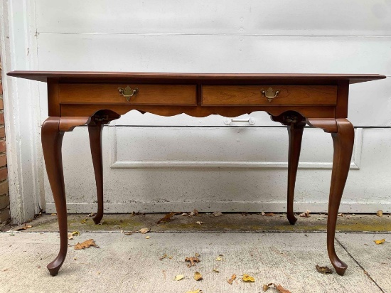 Lenior House Table by Broyhill Furniture