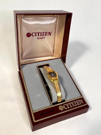 Ladies Citizens Quartz Gold Toned Watch in Original Box