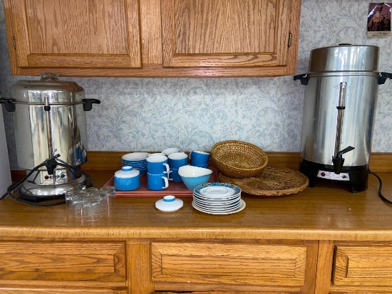 Westbend and Delonghi Coffee Urns and Coffee Cup Set