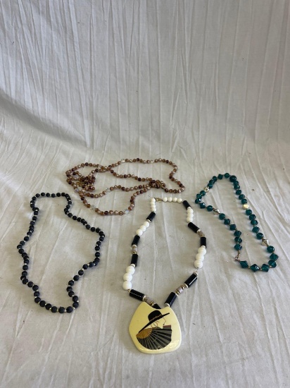 Assorted Jewelry