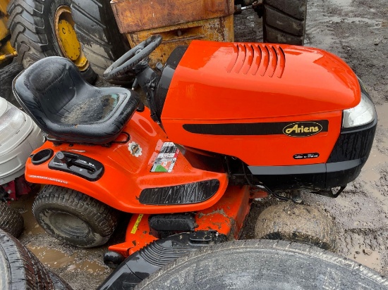 Ariens Hydraulic Automatic Riding Lawnmower