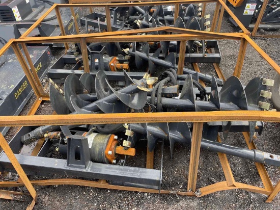 New Wolverine Hydraulic Skidloader Auger Attachment w/ Bits