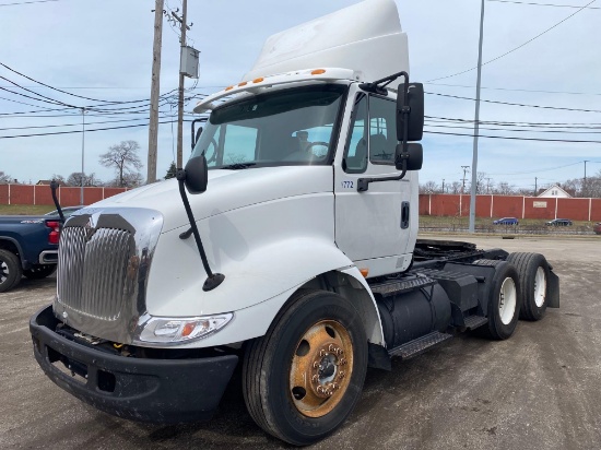 2006 International 8600 Day Cab Tractor/Truck