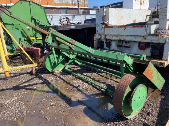 Pequea Machine Co Model 710 Steel Wheel Hay Tedder