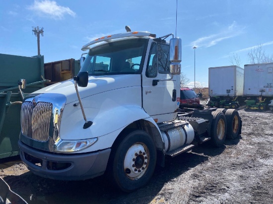 2004 International 8600 Tractor/Truck