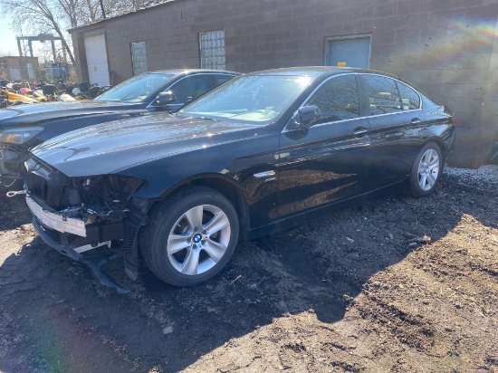 2012 BMW 5 Series 528i