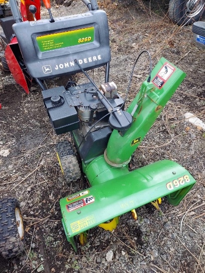 John Deere 826D 8hp 26" Snow Thrower
