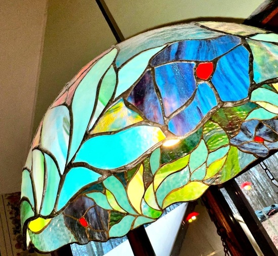 Art Deco Tiffany Style Stained Glass Lamp Shade