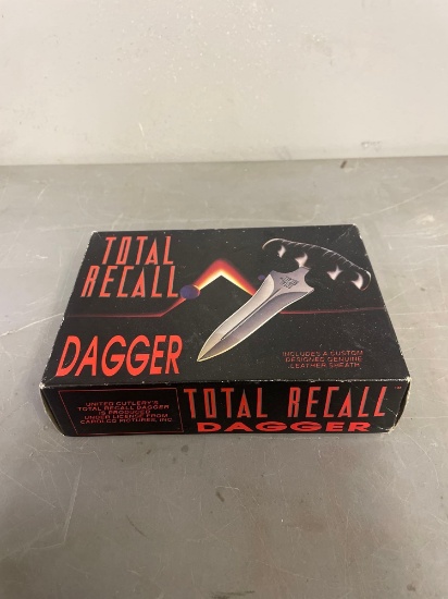 Collectible "Total Recall" Dagger