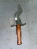 Snake-Blade Knife