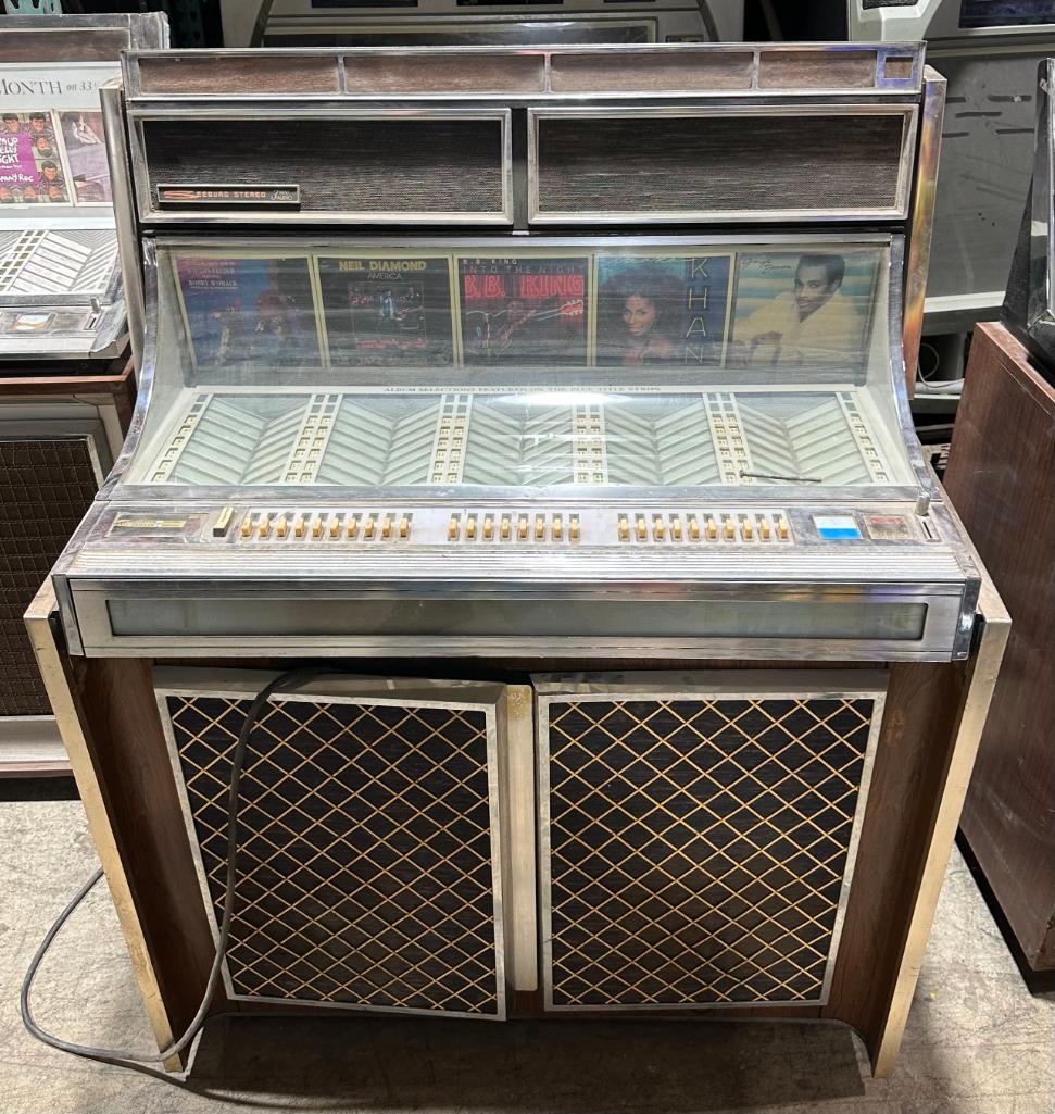 Seeburg Stereo Phonograph LPC480 D BL Jukebox | Proxibid