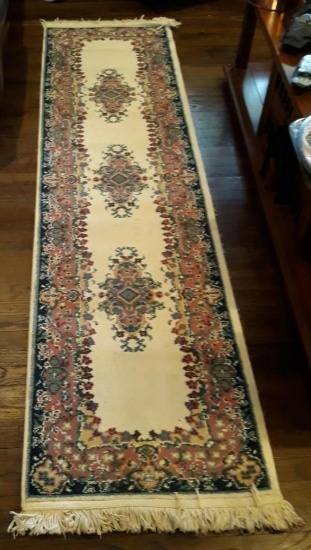 Long Cairo 2' x 8' Hallway Rug