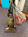 Eureka Whirlwind Big Cup VacuumUntested