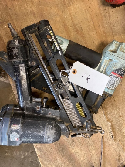 (1) Metabo Air Stapler (1) Unbranded Brad Nailer (2) Max Air Coil Nailers - See pics for sizes and
