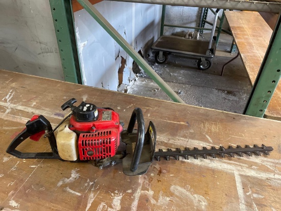 Gas Powered Red Max CHT2250 24cc Hedge Trimmers