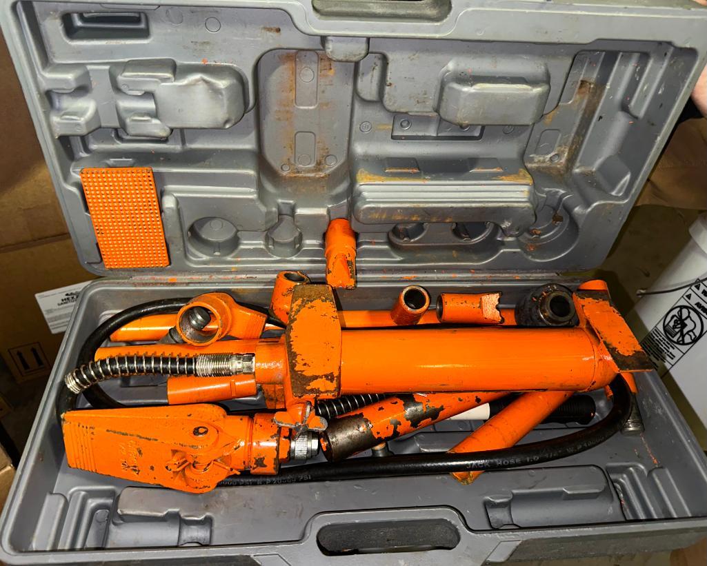 Central Hydraulics 4Ton Portable Puller Kit Proxibid