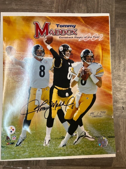 2002 CBPOY Tommy Maddox Signed Poster