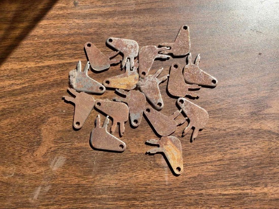 (16) Older Cat Equipment/Machinery Keys