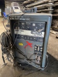 Lincoln IdealArc AC/DC Arc Welder 300/300