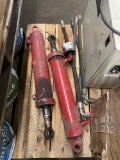 (2) Hydraulic Rams & Box of Springs for Screener