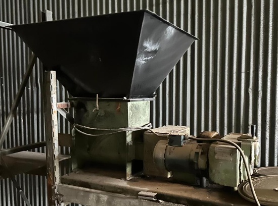 Large Sterling Feeder