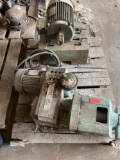 Electric motor and mixer drive head