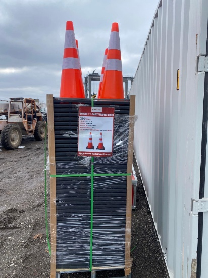 (250) New Steelman 28in Traffic Cones