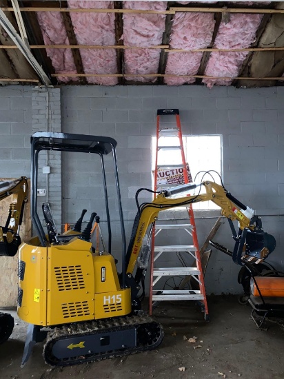 New AGT Industrial Co Mini Excavator Model H15