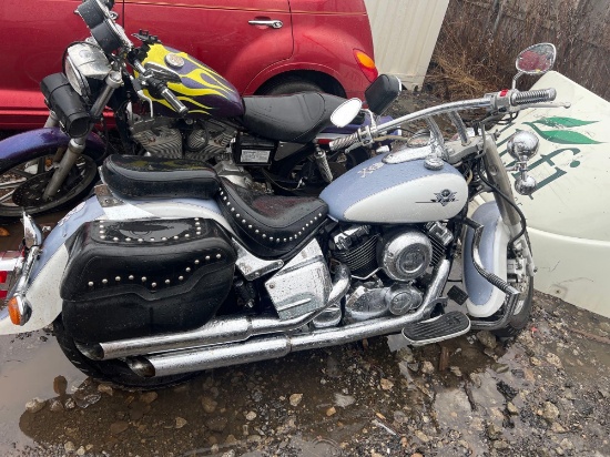 2002 Yamaha XVS650 Motorcycle
