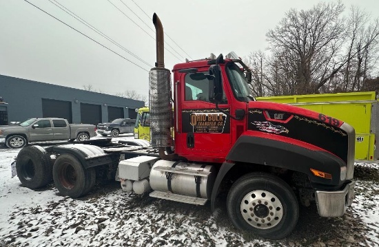 2015 CAT/International CT660 Tractor/Truck