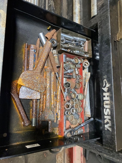 Tool Box Drawer of Contents
