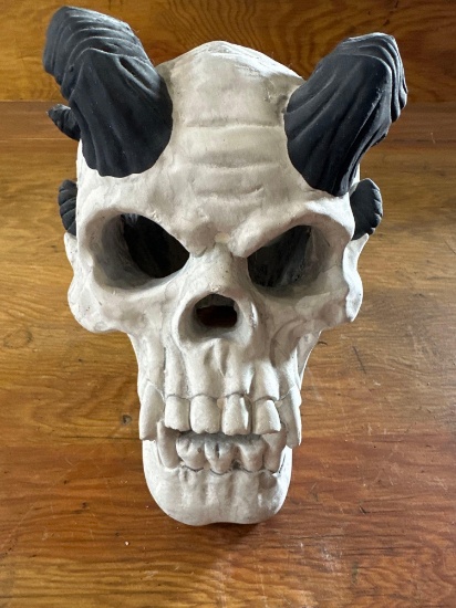 Skull-design Ceramic Fire Log