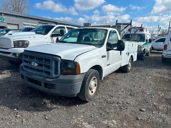 2007 Ford F-250 Pickup Truck (located off-site, please read description)