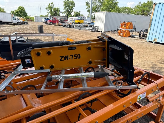 New Wolverine Co Hydraulic Skidloader Breaker Attachment Model CB-11-750F