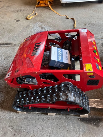 New LANM CO Remote Control Gas Crawler Lawn Mower Model LAM750