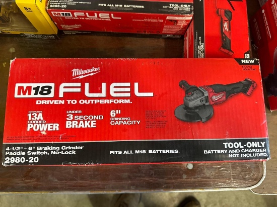 New Milwaukee M18 Fuel Cordless 4.5-6in Braking Grinder Model 2980-20